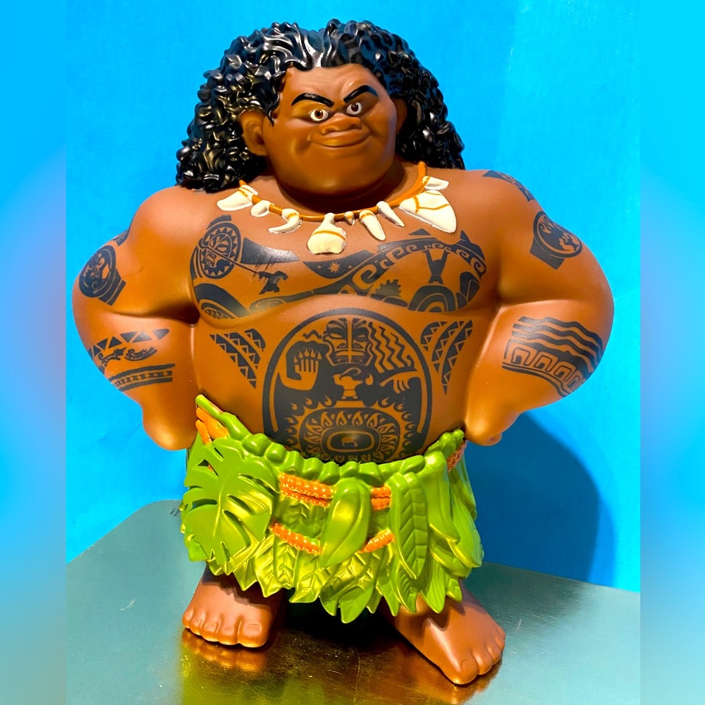DISNEY’S MOANA MAUI DEMI GOD HUGE HEAVY DUTY 8.5”x8” VINYL TOY STANDS ON…